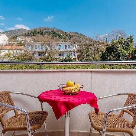 Apartments Perper ティヴァト エクステリア 写真