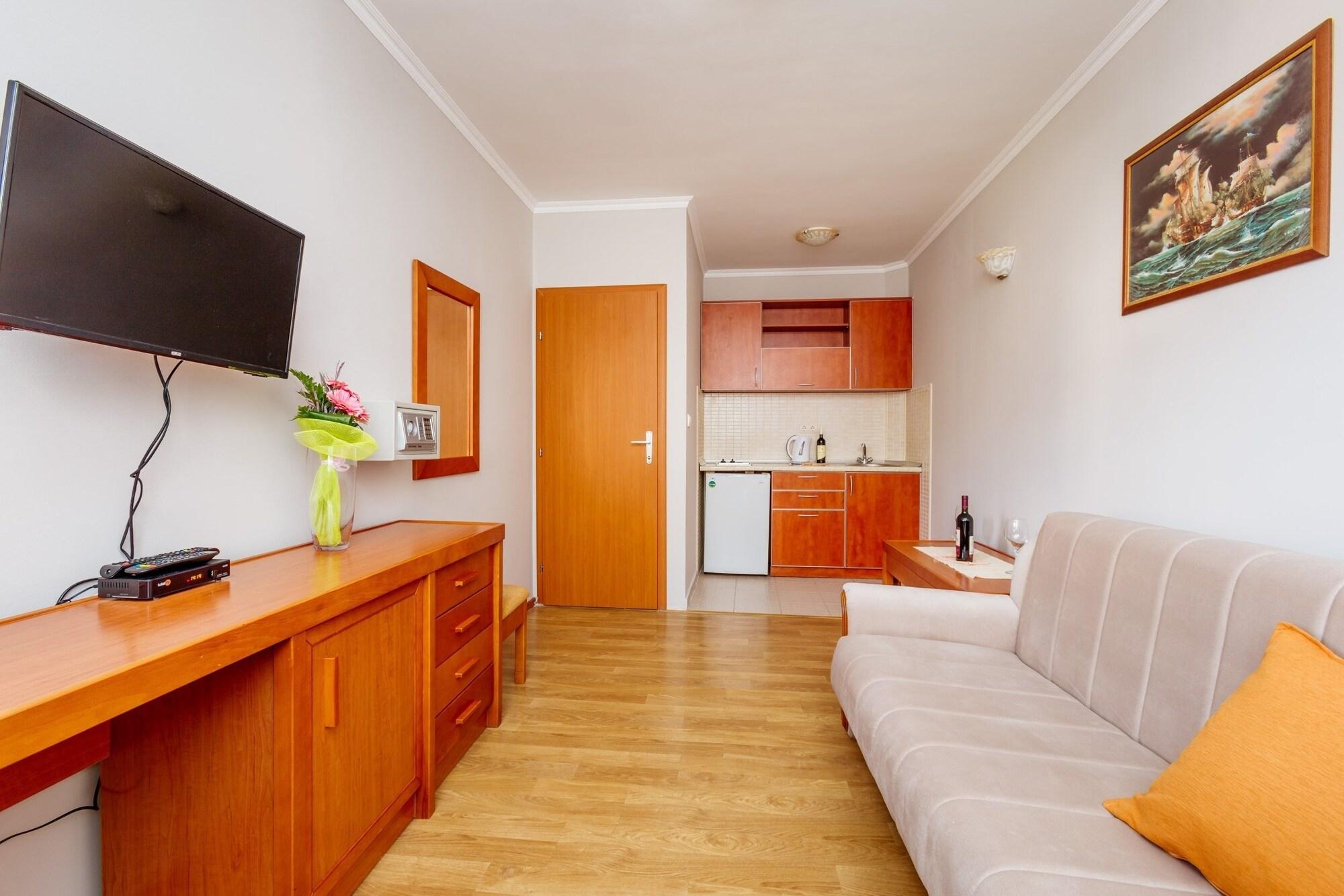 Apartments Perper ティヴァト エクステリア 写真