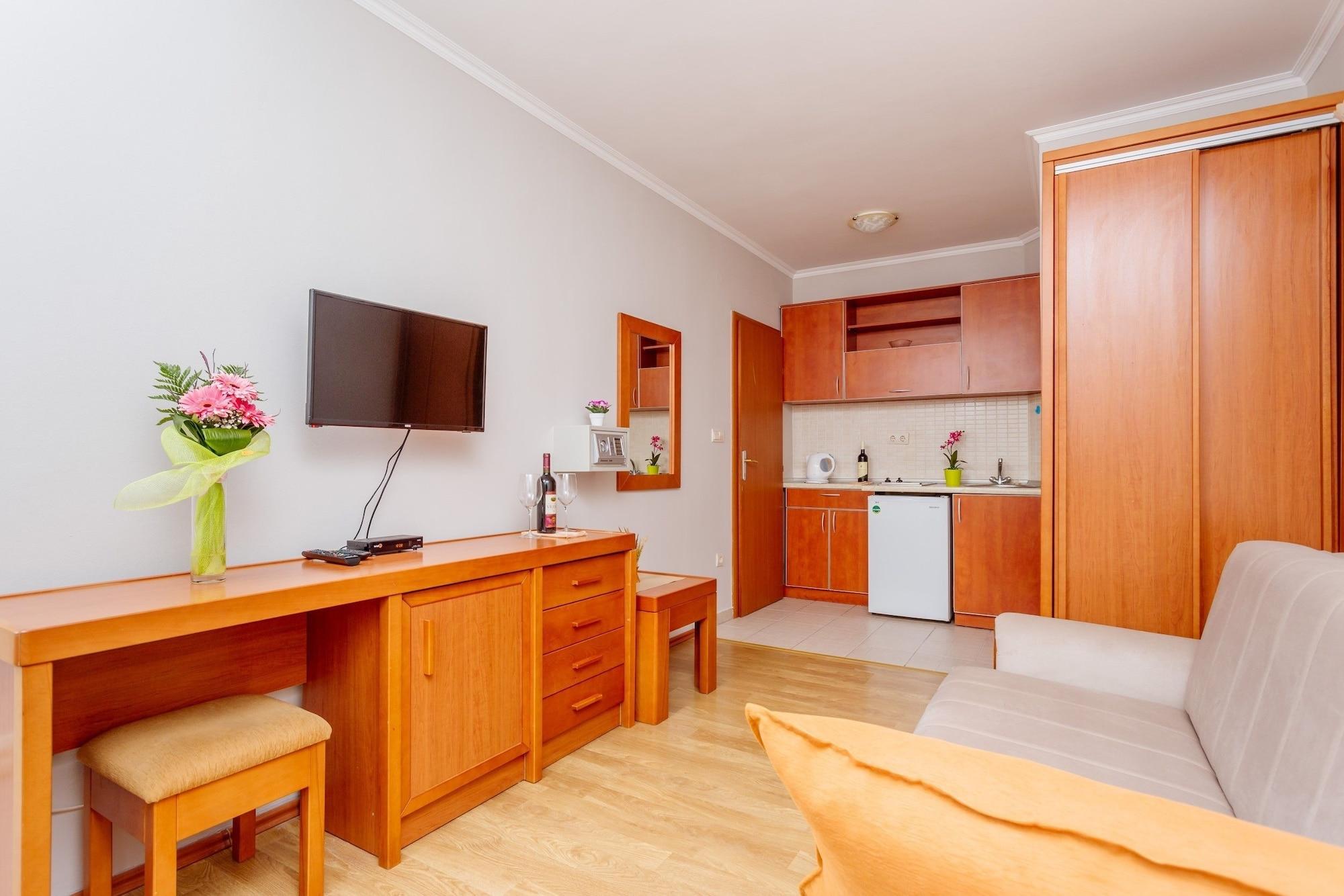 Apartments Perper ティヴァト エクステリア 写真