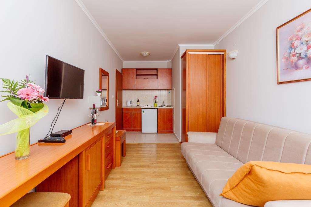 Apartments Perper ティヴァト エクステリア 写真